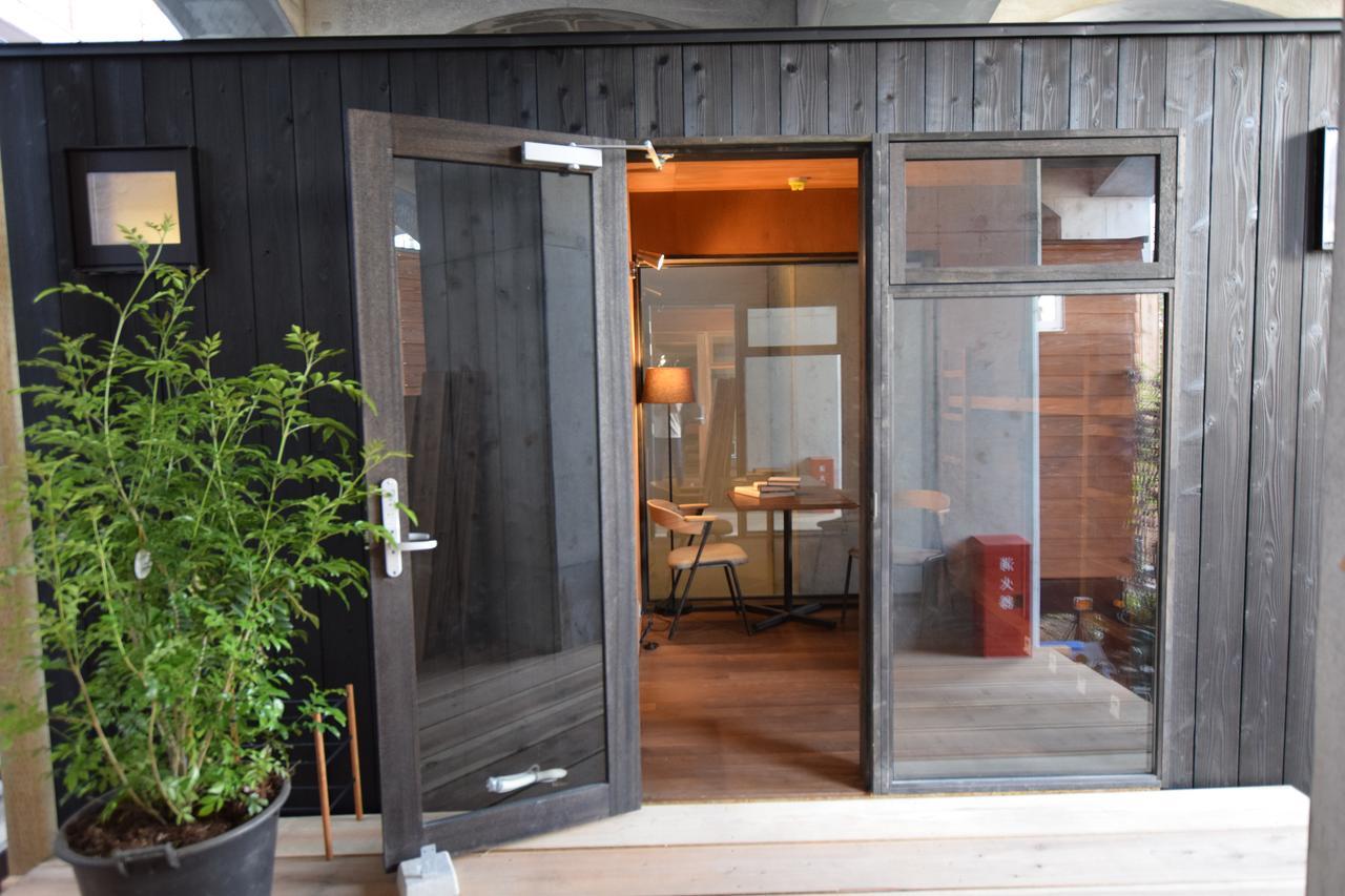 Tinys Yokohama Hinodecho Vandrarhem Exteriör bild